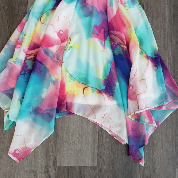 Children's Place Mommy, & Me Watercolor Matching Cold Shoulder Hanky Hem Dress - Picture 4 of 10